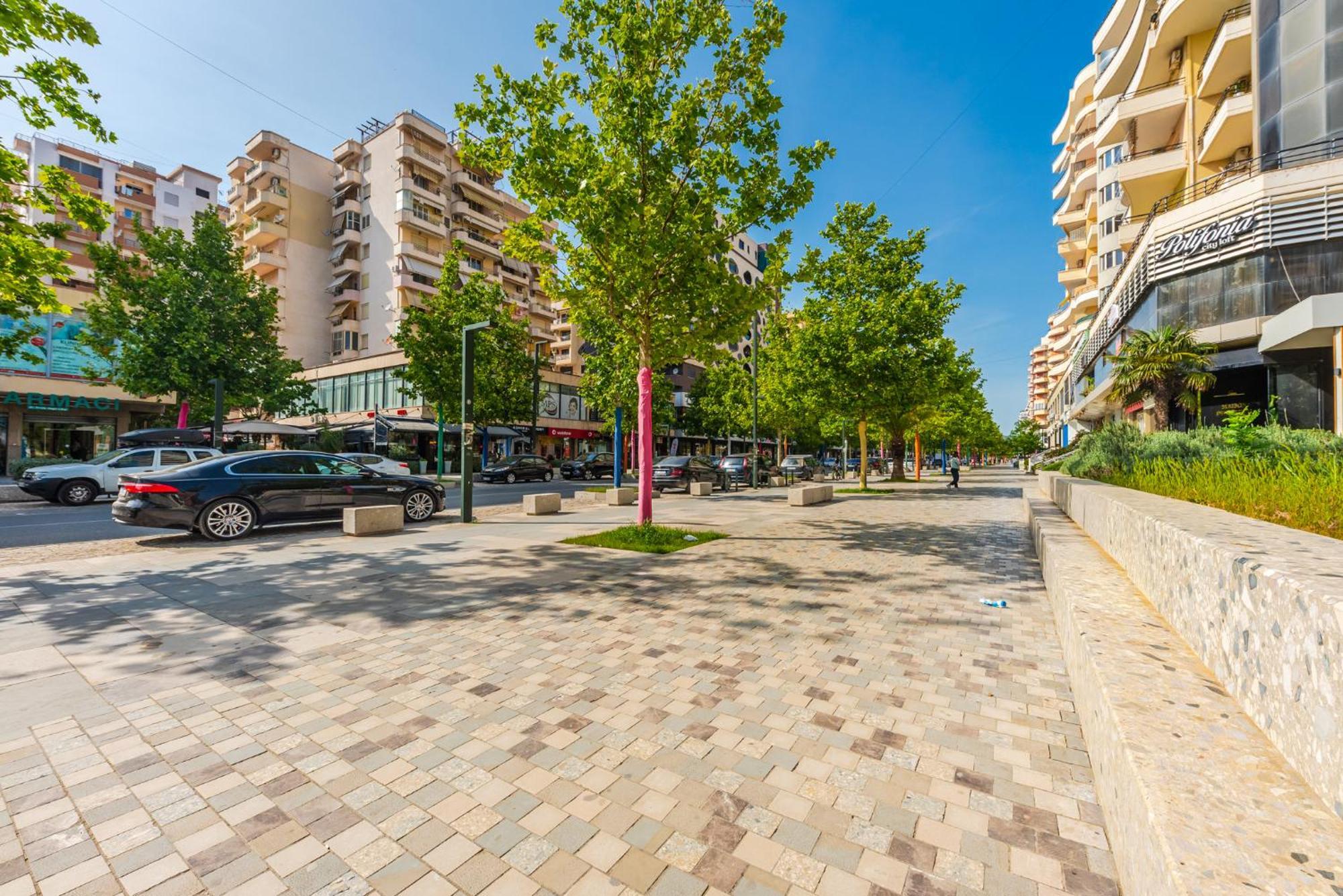 City Center Apartments By Kondo Stays Vlore Ngoại thất bức ảnh