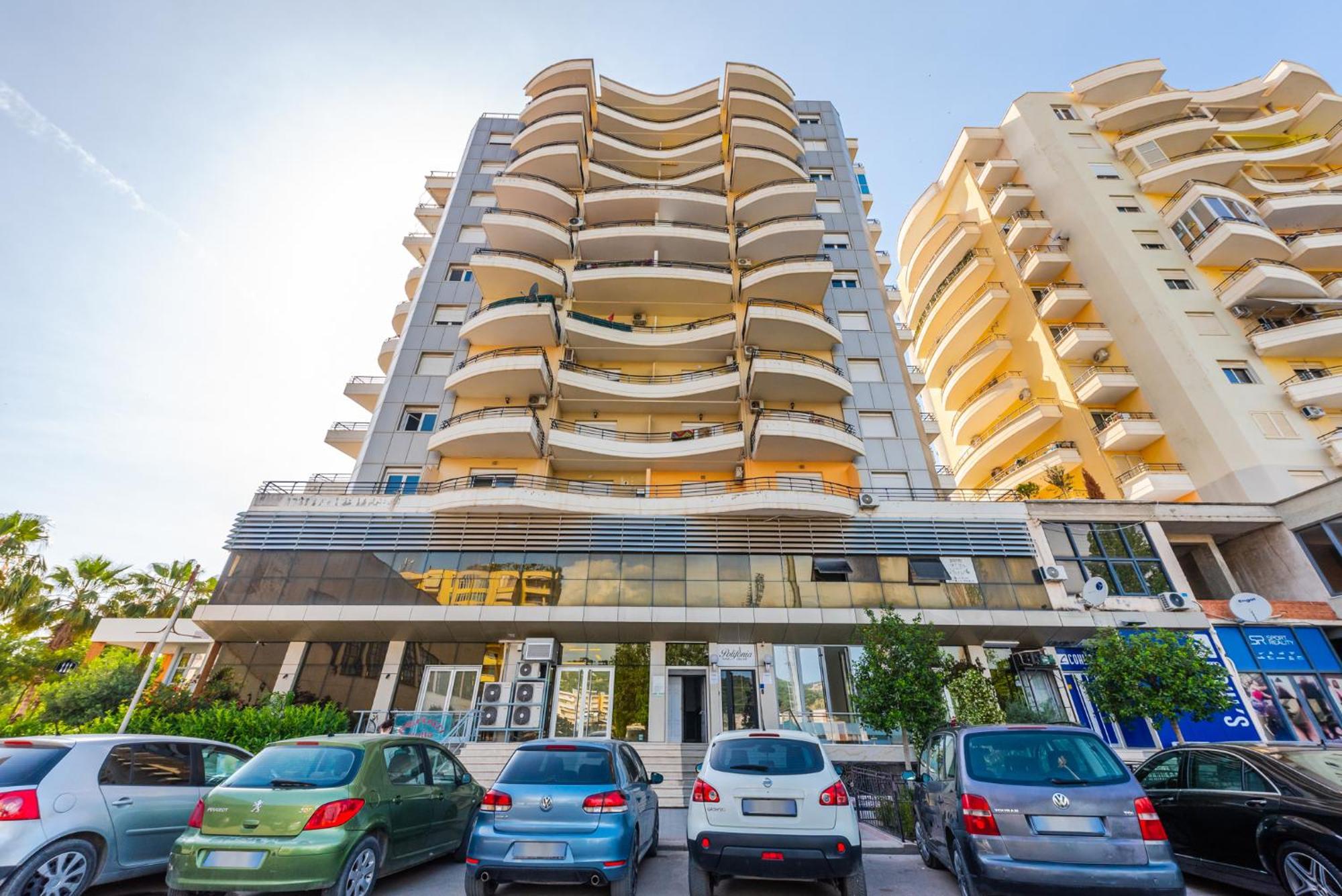 City Center Apartments By Kondo Stays Vlore Ngoại thất bức ảnh