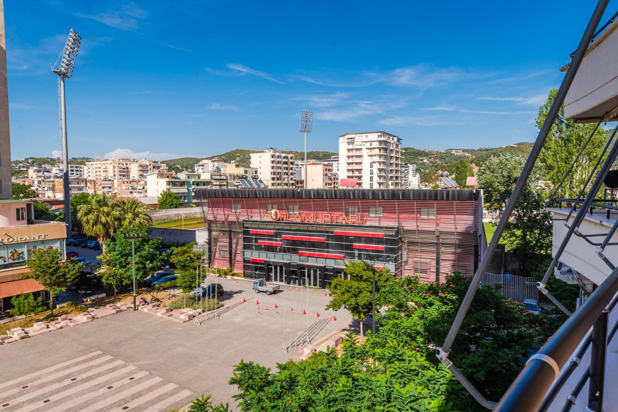 City Center Apartments By Kondo Stays Vlore Ngoại thất bức ảnh